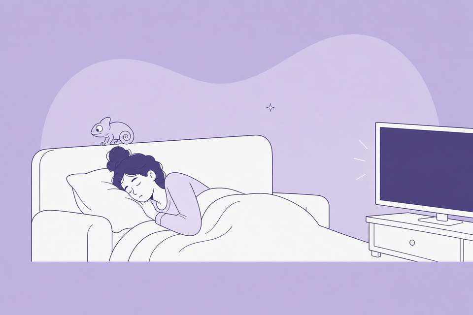 Waarom val je op de bank wél in slaap, maar niet in bed?